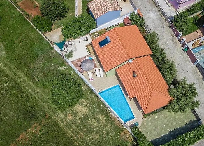 別荘 Holiday Tanja *