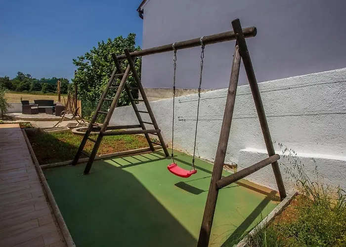 Holiday Tanja * Pula