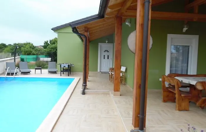 Feriehus Holiday Tanja Pula