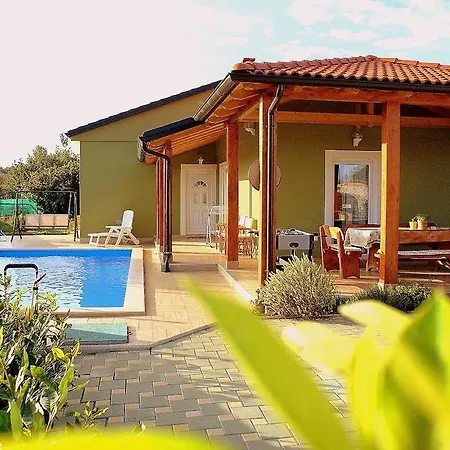 Holiday Tanja Hébergement de vacances Pula