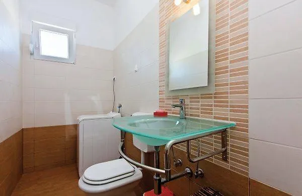 Holiday Tanja * Πούλα